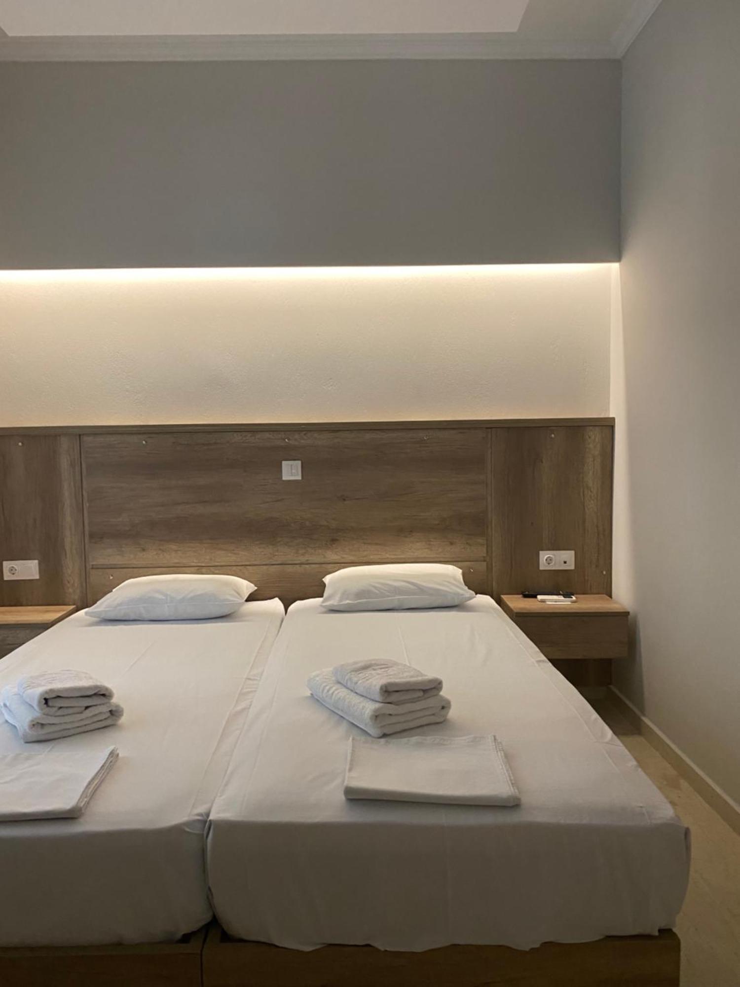 Hotel Filoxenia Neoi Poroi Dış mekan fotoğraf