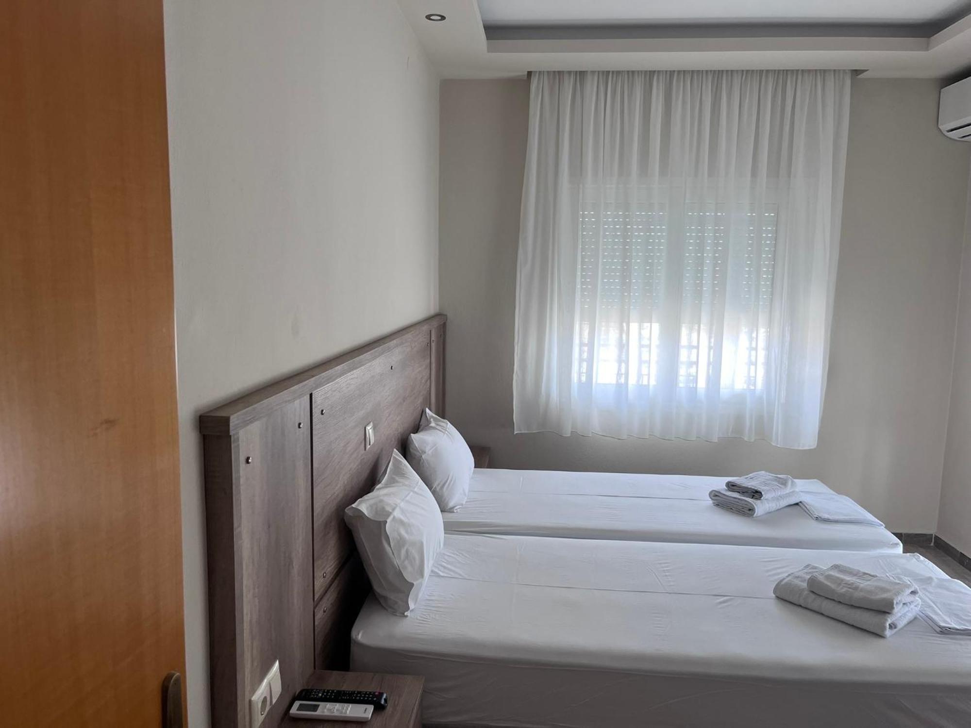 Hotel Filoxenia Neoi Poroi Dış mekan fotoğraf