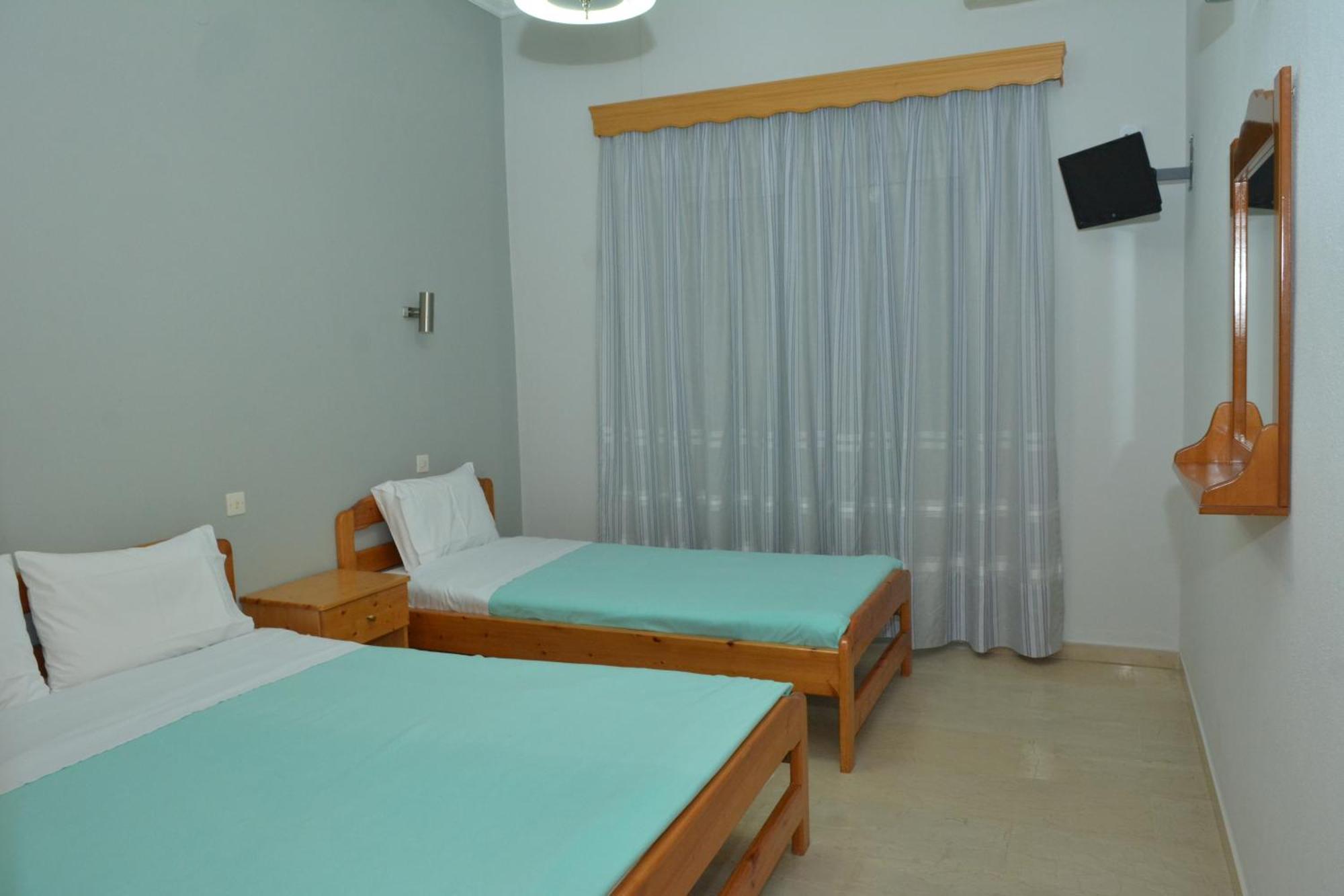 Hotel Filoxenia Neoi Poroi Dış mekan fotoğraf